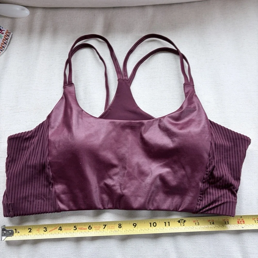 FABLETICS Principal Low Impact Bra‎ Size XL Faux Leather Merlot Strappy Cute Gym